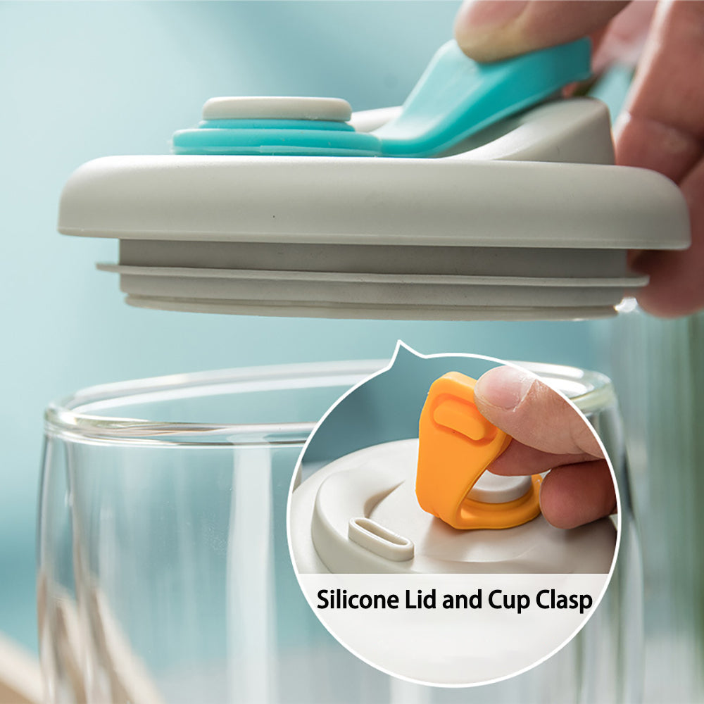 Doppelwandige Glastasse mit Deckel